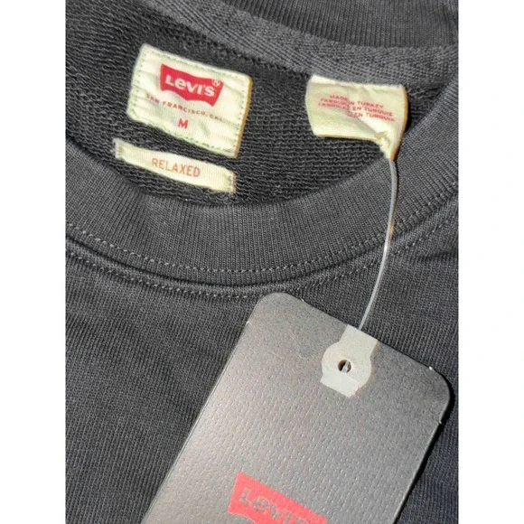 Levi's Relaxed Fit Black Crewneck Sweatshirt Team Spirits Skeleton, Size M, NWT - Picture 6 of 9